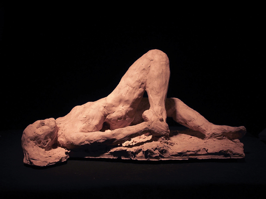 FemaleReclining_LegUp