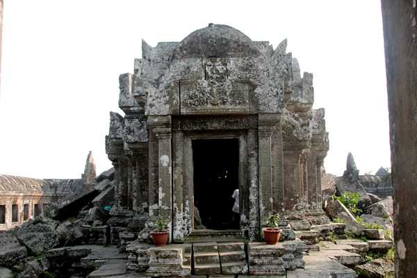 Phrea Vihear 20